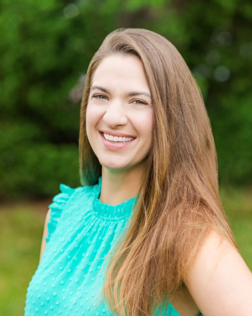 Megan-Bleil-Headshot-1